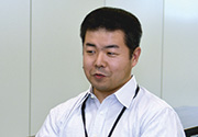 総務部情報システム課 課長補佐 向井 大 氏