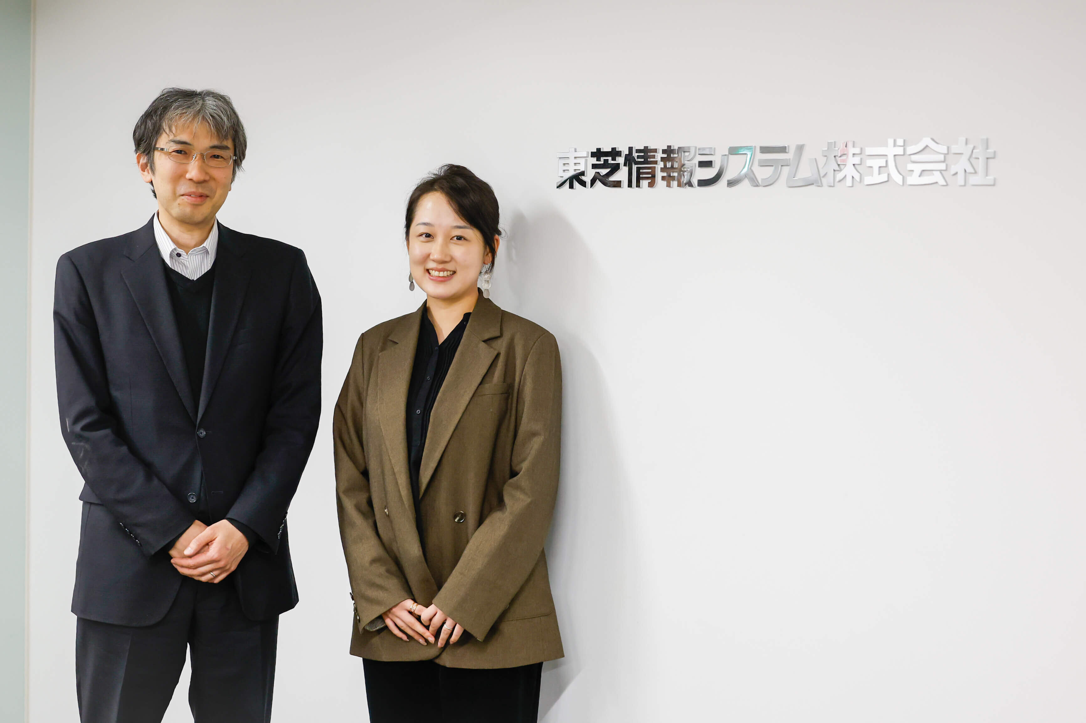 住友商事株式会社		趙 婉言 氏（右）
LSIソリューション事業部	富樫 政寛（左）
